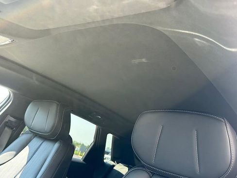 New 2025 Cadillac Lyriq Luxury image 8