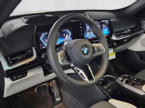 New 2026 BMW X1 xDrive28i w/ Technology Package image 3