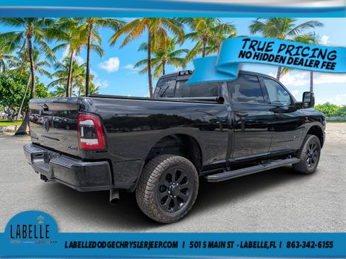 Used 2023 RAM 2500 Laramie AWD/4WD image 3