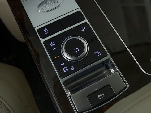 Used 2020 Land Rover Range Rover HSE AWD/4WD image 23