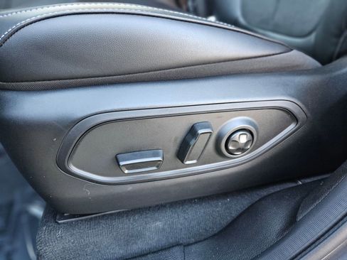 New 2026 Jeep Grand Cherokee L Altitude AWD/4WD image 19