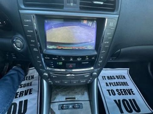 Used 2010 Lexus IS 250C image 20