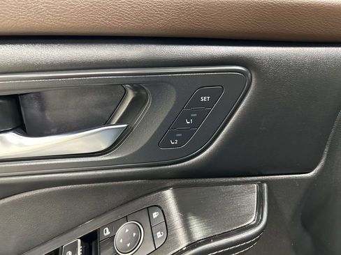 Used 2023 Nissan Rogue SL image 14