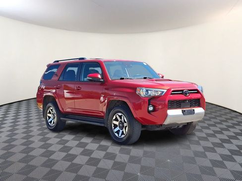Used 2022 Toyota 4Runner TRD Off-Road Premium AWD/4WD image 4
