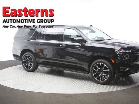 Used 2024 Chevrolet Suburban RST RWD image 50