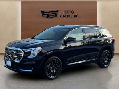 Used 2023 GMC Terrain Denali w/ Black Diamond Edition