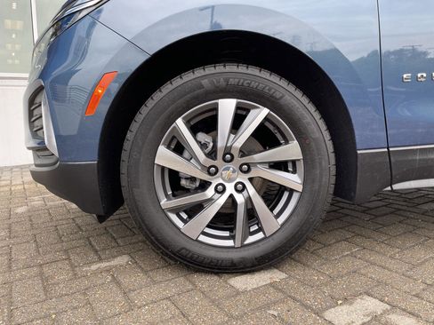 Used 2024 Chevrolet Equinox LT FWD image 10