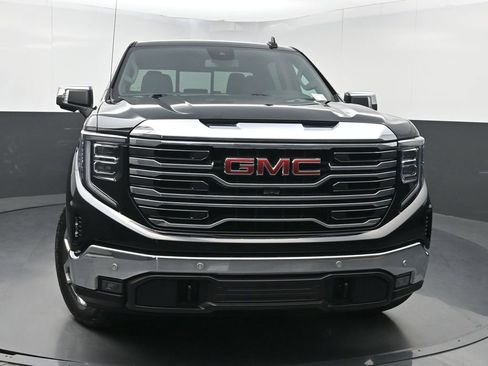 Used 2024 GMC Sierra 1500 SLT w/ SLT Premium Plus Package AWD/4WD image 42