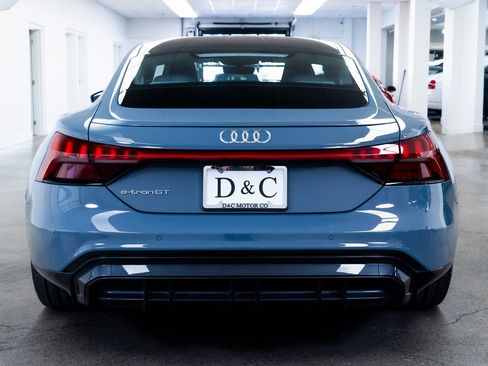 Used 2022 Audi e-tron GT Prestige w/ Prestige Package image 5