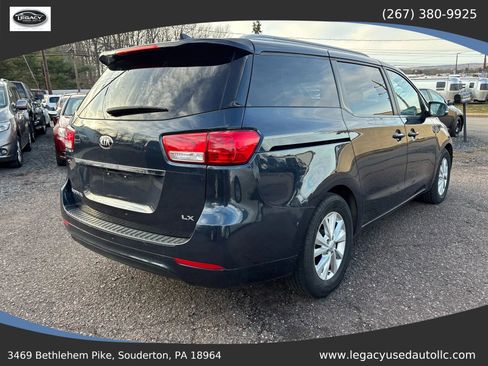 Used 2015 Kia Sedona LX w/ LX Convenience Package FWD image 6