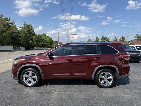 Used 2014 Toyota Highlander Limited AWD/4WD image 4