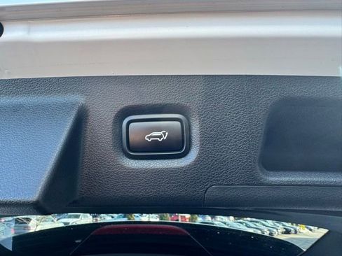 Used 2019 Hyundai Santa Fe AWD image 13