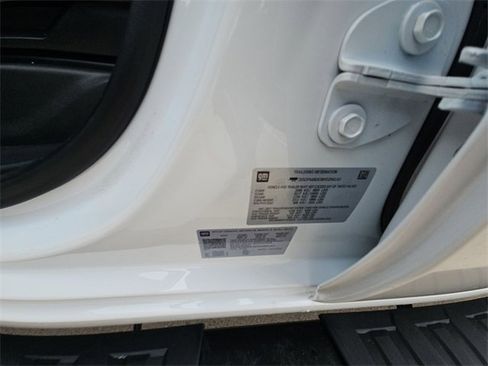 Used 2024 Chevrolet Silverado 1500 Custom image 32