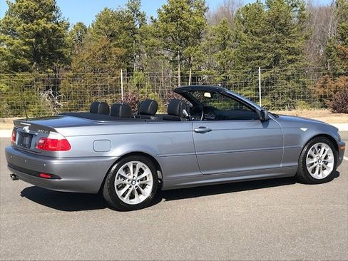 Used 2006 BMW 330Ci Convertible image 4