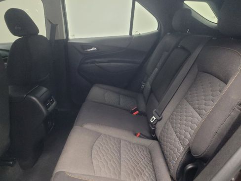 Used 2020 Chevrolet Equinox LT AWD/4WD image 18