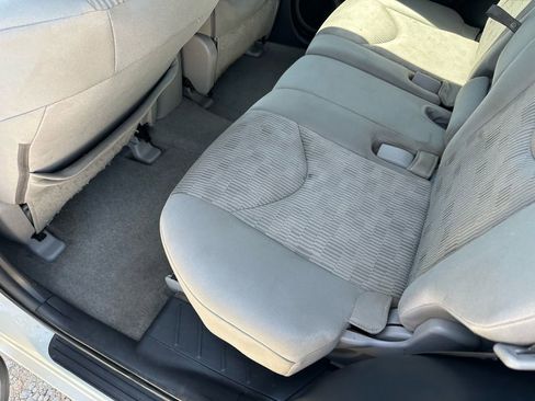 Used 2012 Toyota RAV4 4WD w/ Value Pkg image 32