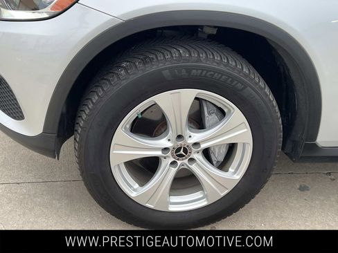Used 2018 Mercedes-Benz GLC 300 4MATIC image 11