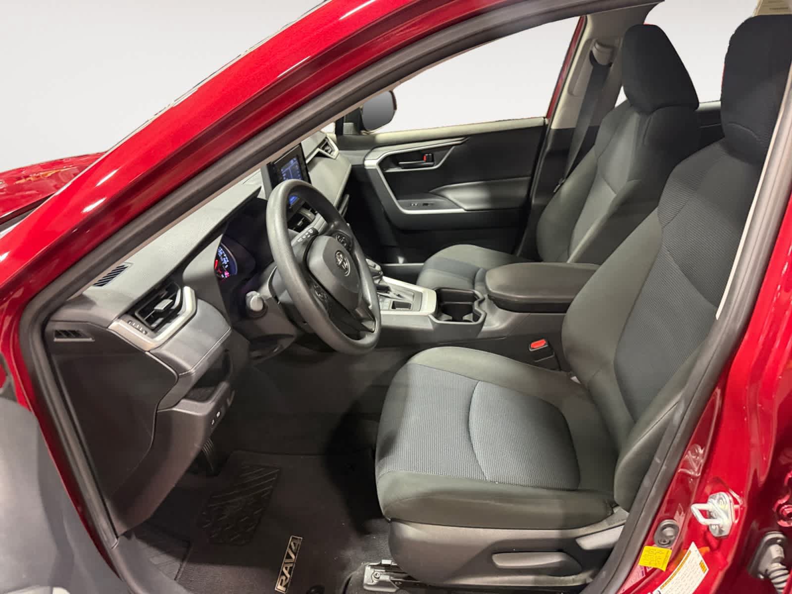 Used 2020 Toyota RAV4 LE w/ All Weather Liner Package AWD/4WD image 10