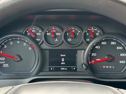 Used 2026 Chevrolet Silverado 1500 Custom w/ LPO, Dark Essentials Package RWD image 31