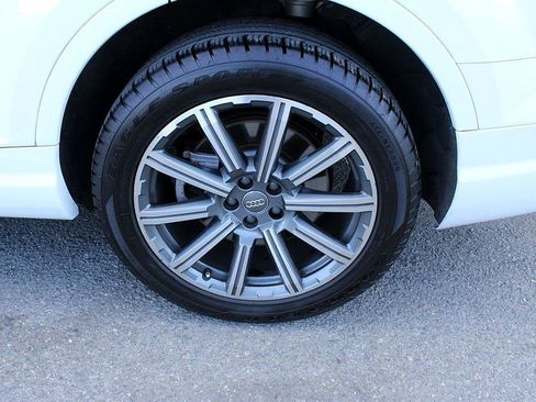 Used 2019 Audi Q7 2.0T Premium w/ Convenience Package image 10