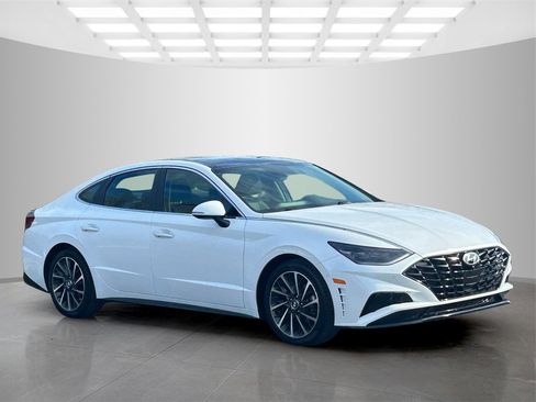Used 2022 Hyundai Sonata Limited w/ Cargo Package image 7