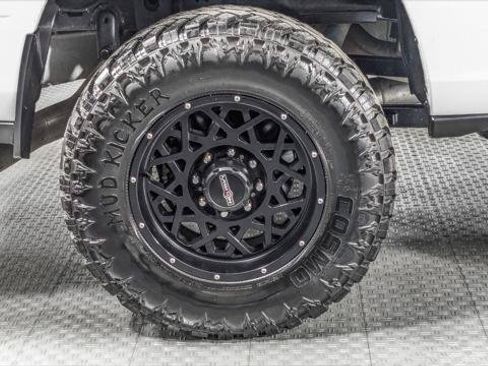 Used 2024 RAM 2500 Big Horn w/ Off Road Package AWD/4WD image 25