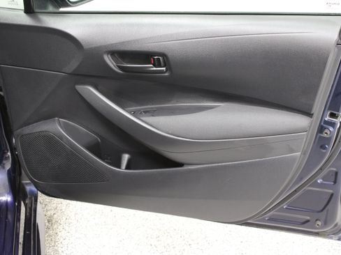 Used 2024 Toyota Corolla LE FWD image 31
