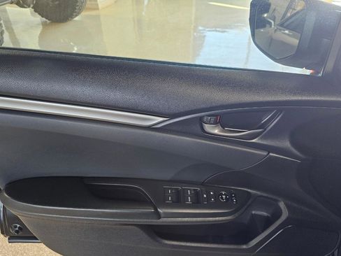 Used 2021 Honda Civic Sport image 22