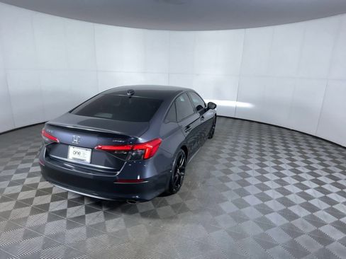 Used 2022 Honda Civic Sport image 8