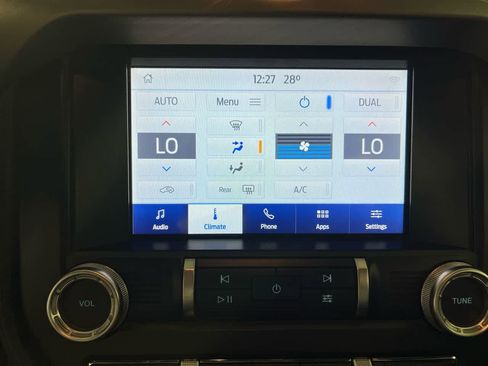 Used 2022 Ford Mustang Premium image 18