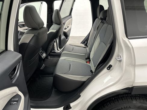 Used 2025 Subaru Forester Premium w/ Convenience Package #1 image 20
