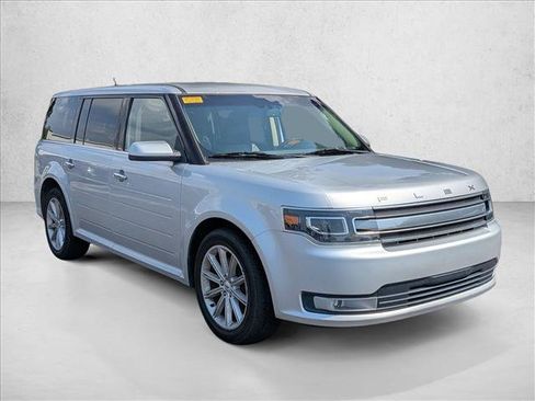 Used 2019 Ford Flex Limited FWD image 4