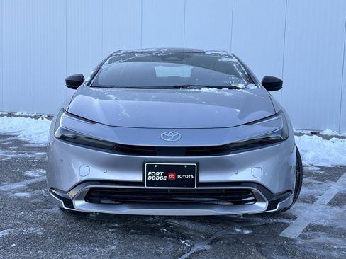 New 2026 Toyota Prius Plug-In Hybrid image 7