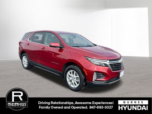 Used 2023 Chevrolet Equinox LT image 2