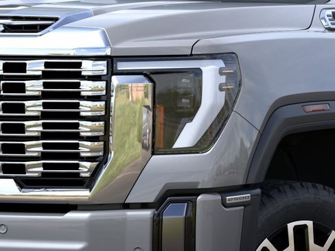 New 2026 GMC Sierra 2500 Denali w/ Technology Package AWD/4WD image 10