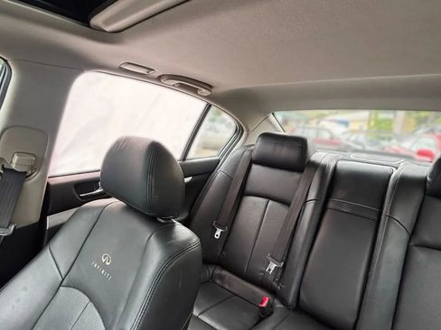 Used 2009 INFINITI G37 Journey w/ Premium Pkg image 19