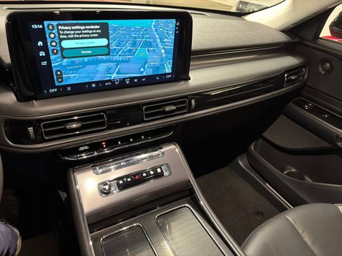 New 2026 Lincoln Aviator AWD image 27