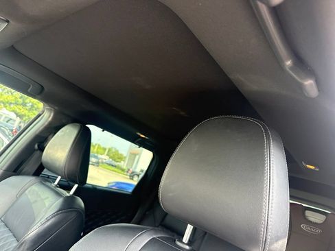 Used 2023 Mitsubishi Outlander SEL FWD image 14