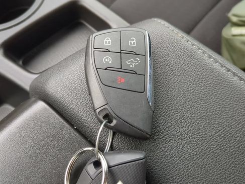Used 2024 Chevrolet Silverado 1500 Custom RWD image 28