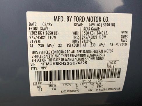 Used 2025 Ford Explorer ST-Line w/ Premium Package AWD/4WD image 40