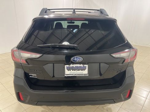 Used 2020 Subaru Outback Onyx Edition XT image 4