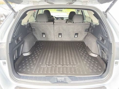 Used 2021 Subaru Outback Premium AWD/4WD image 22