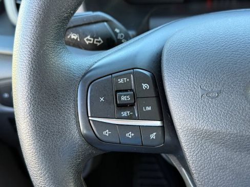 Used 2023 Ford Transit 350 XLT image 30