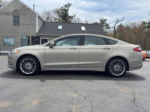Used 2015 Ford Fusion SE w/ Equipment Group 202A AWD/4WD image 4