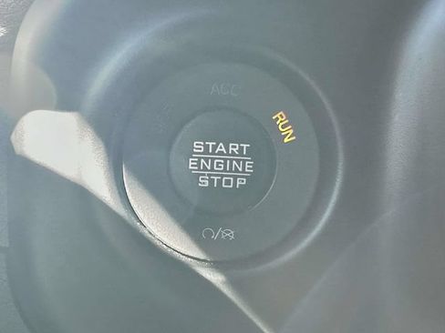 Used 2022 Jeep Wrangler Unlimited Sport w/ Sun And Sound Package AWD/4WD image 31