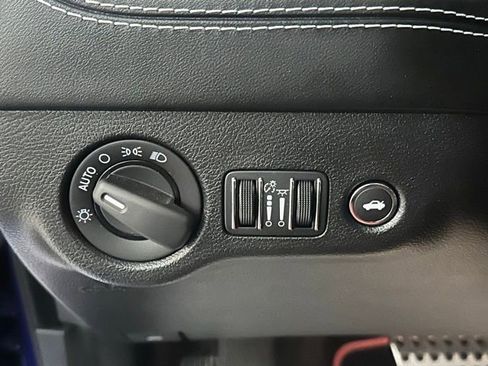 Used 2021 Dodge Charger SRT Hellcat image 19