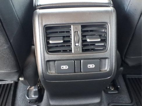Used 2021 Honda Accord Touring image 18