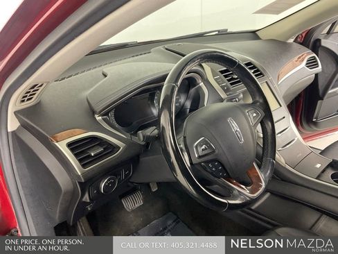 Used 2016 Lincoln MKZ w/ Equipment Group 300A Reserve FWD image 31