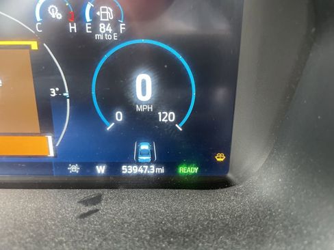 Used 2022 Ford F150 Limited image 8