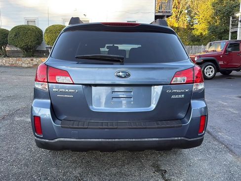 Used 2013 Subaru Outback 2.5i Premium image 6